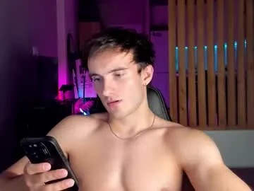 LillyPark – webcam model profile photo Image 12