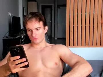 LillyPark – webcam model profile photo Image 3