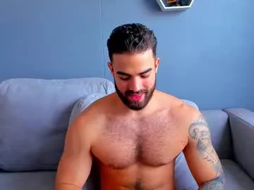 Donovan_Desmond – webcam model profile photo Image 13