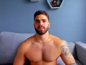 Donovan_Desmond – webcam model profile photo Image 3