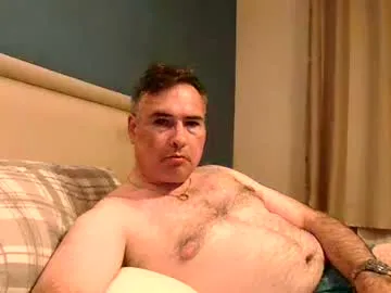 paulyandrew – webcam model profile photo