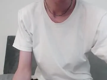 JennaLouvre – webcam model profile photo Image 4