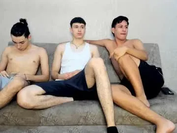 Alikams – webcam model profile photo Image 5