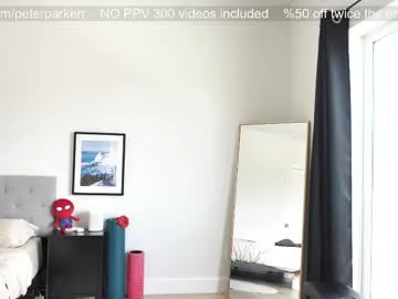 Olsuh – webcam model profile photo Image 15