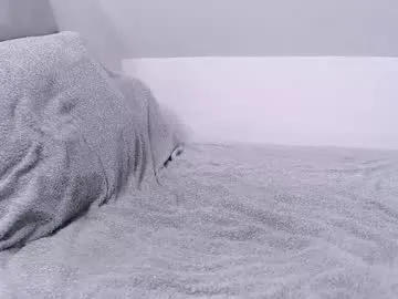 SerenaVelour – webcam model profile photo Image 5