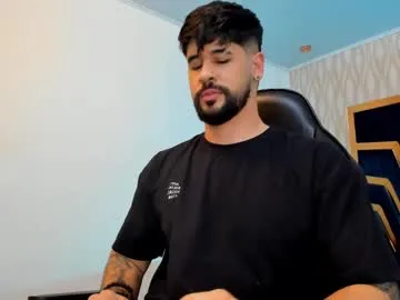 mr_freed – webcam model profile photo Image 12