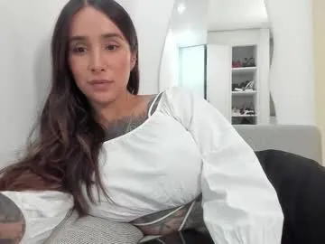 dorthacavan – webcam model profile photo Image 3