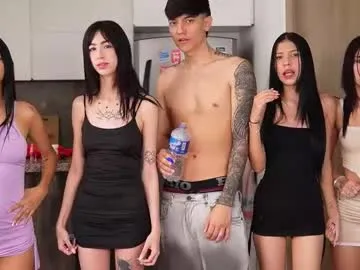 KaraNoir – webcam model profile photo Image 13