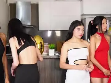 KaraNoir – webcam model profile photo Image 15