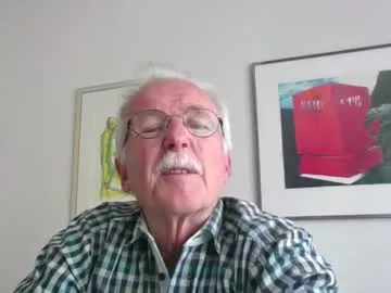 AuryPineda – webcam model profile photo Image 2