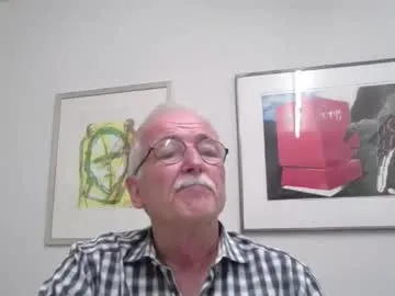 AuryPineda – webcam model profile photo Image 5