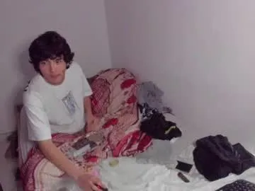 itsme_LEON – webcam model profile photo Image 19