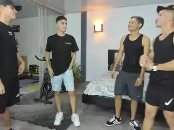 otouhu76 – webcam model profile photo Image 12