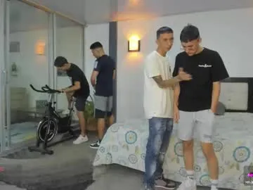 otouhu76 – webcam model profile photo Image 13