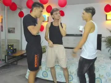 otouhu76 – webcam model profile photo Image 17