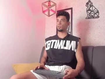 MeganThorne – webcam model profile photo Image 8