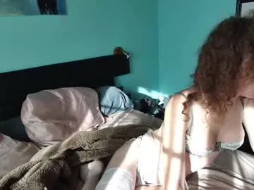 LauraFord – webcam model profile photo Image 15