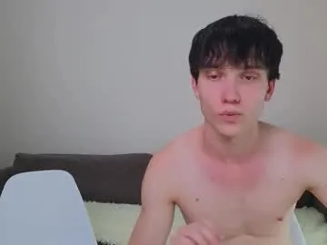 max04 – webcam model profile photo Image 6