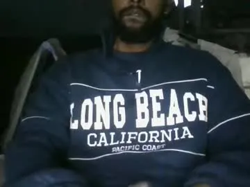 KarinaSanz – webcam model profile photo Image 9