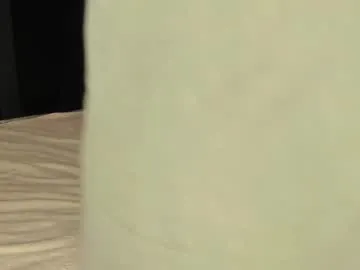 MartinaWolf – webcam model profile photo Image 9