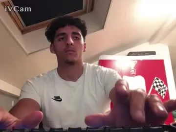 MelodyMorris – webcam model profile photo Image 8