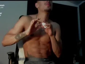 CassieGil – webcam model profile photo Image 15