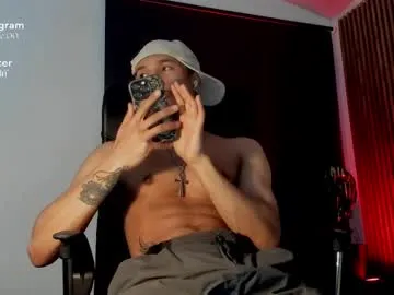 CassieGil – webcam model profile photo Image 7