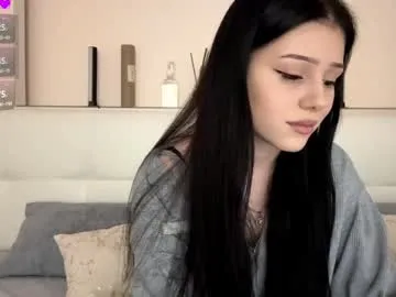 ViAddams – webcam model profile photo Image 2