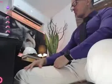 rusbigpaul – webcam model profile photo Image 17