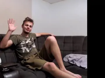 pizza_pa – webcam model profile photo Image 2