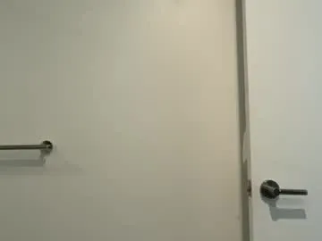 AlannaWeest – webcam model profile photo Image 16