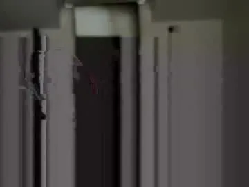 eveliness – webcam model profile photo Image 15