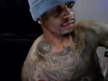 zincky – webcam model profile photo Image 12