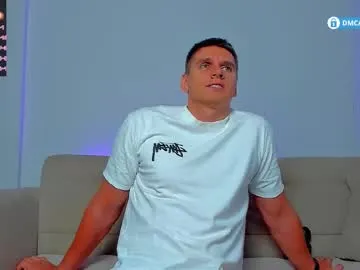 JenCampbell – webcam model profile photo Image 18