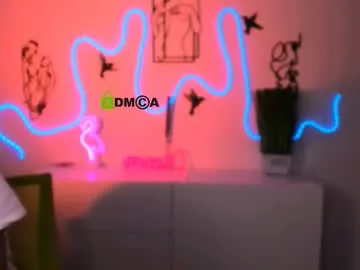 fleeting_love – webcam model profile photo Image 7