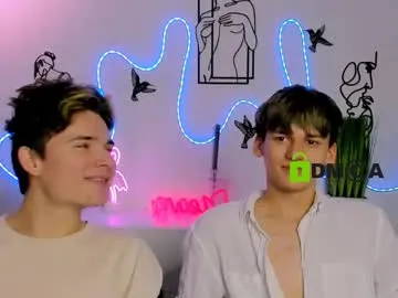 fleeting_love – webcam model profile photo Image 8