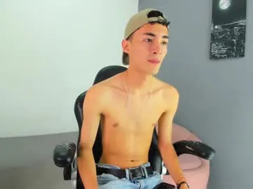 kai101010 – webcam model profile photo Image 18