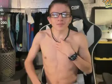 CassieGil – webcam model profile photo Image 16