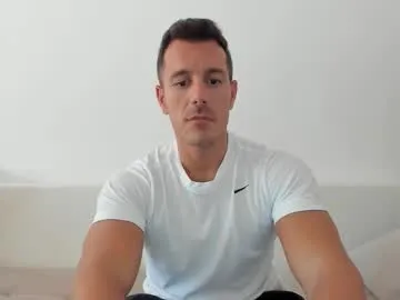 DominantAlex18 – webcam model profile photo Image 10