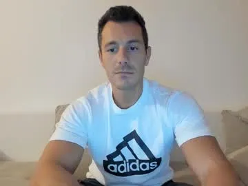 DominantAlex18 – webcam model profile photo Image 15