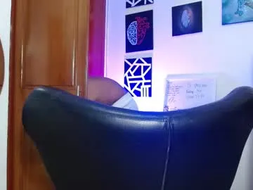 LilMissLaylah – webcam model profile photo Image 16