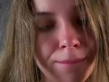 IamCrystal2 – webcam model profile photo Image 6