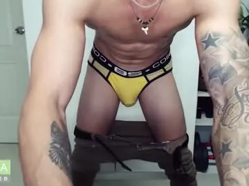 LunaKrismas – webcam model profile photo Image 4