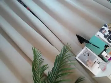 SienaCruz – webcam model profile photo Image 11