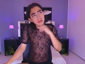 EmilyWeston – webcam model profile photo Image 13