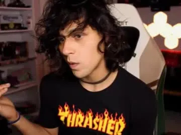 AlinnaJohnson – webcam model profile photo Image 7