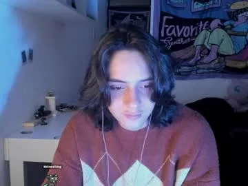 CheerryX – webcam model profile photo Image 16