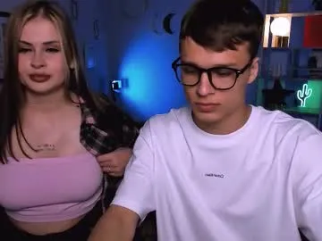 Emmy_Foxx – webcam model profile photo Image 12