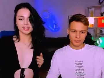 Emmy_Foxx – webcam model profile photo Image 8