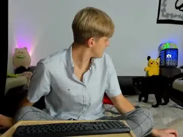 CarlaHall – webcam model profile photo Image 2